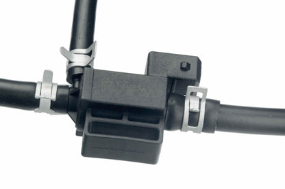 URO LR074184