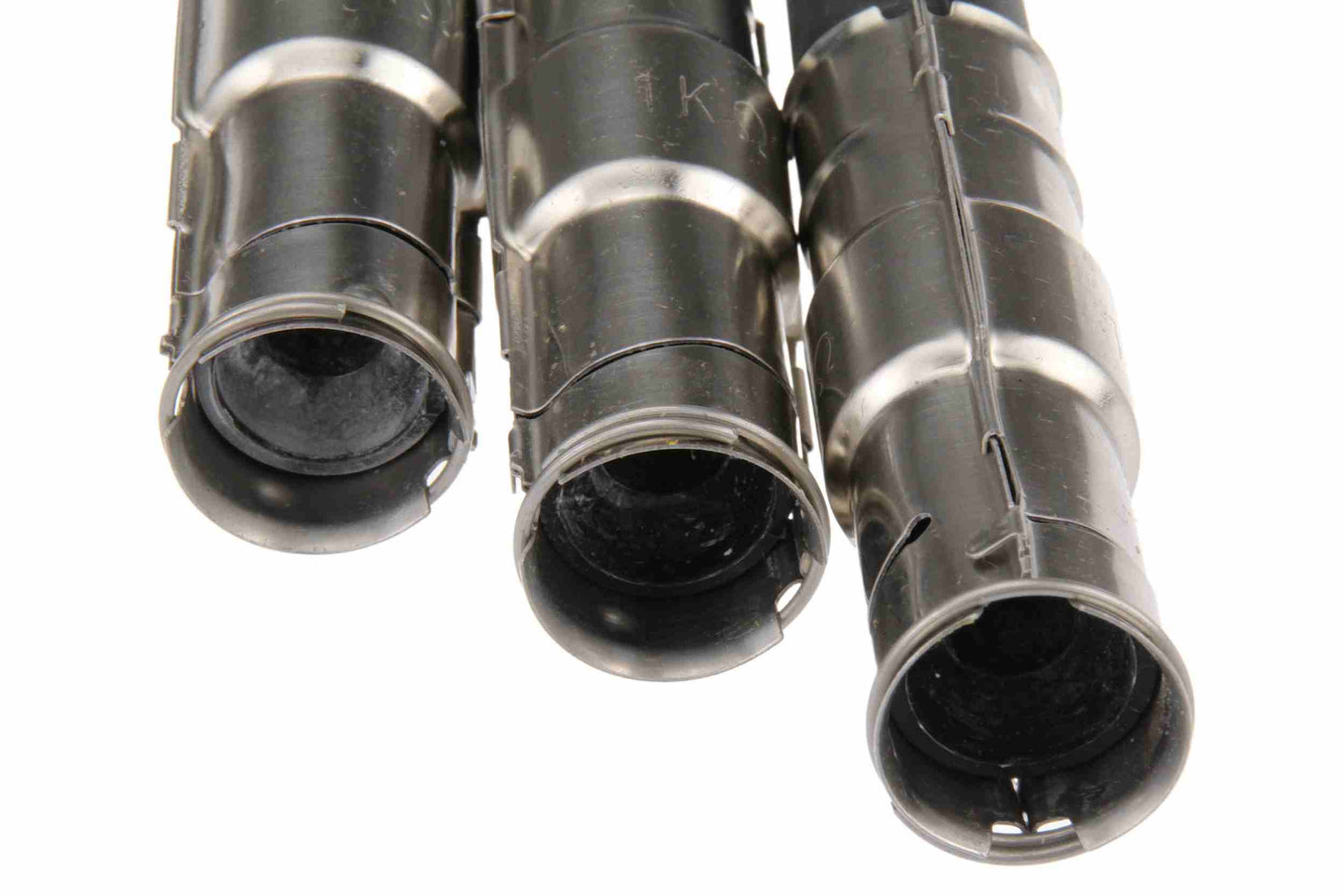 URO Spark Plug Wire Set Q4150027
