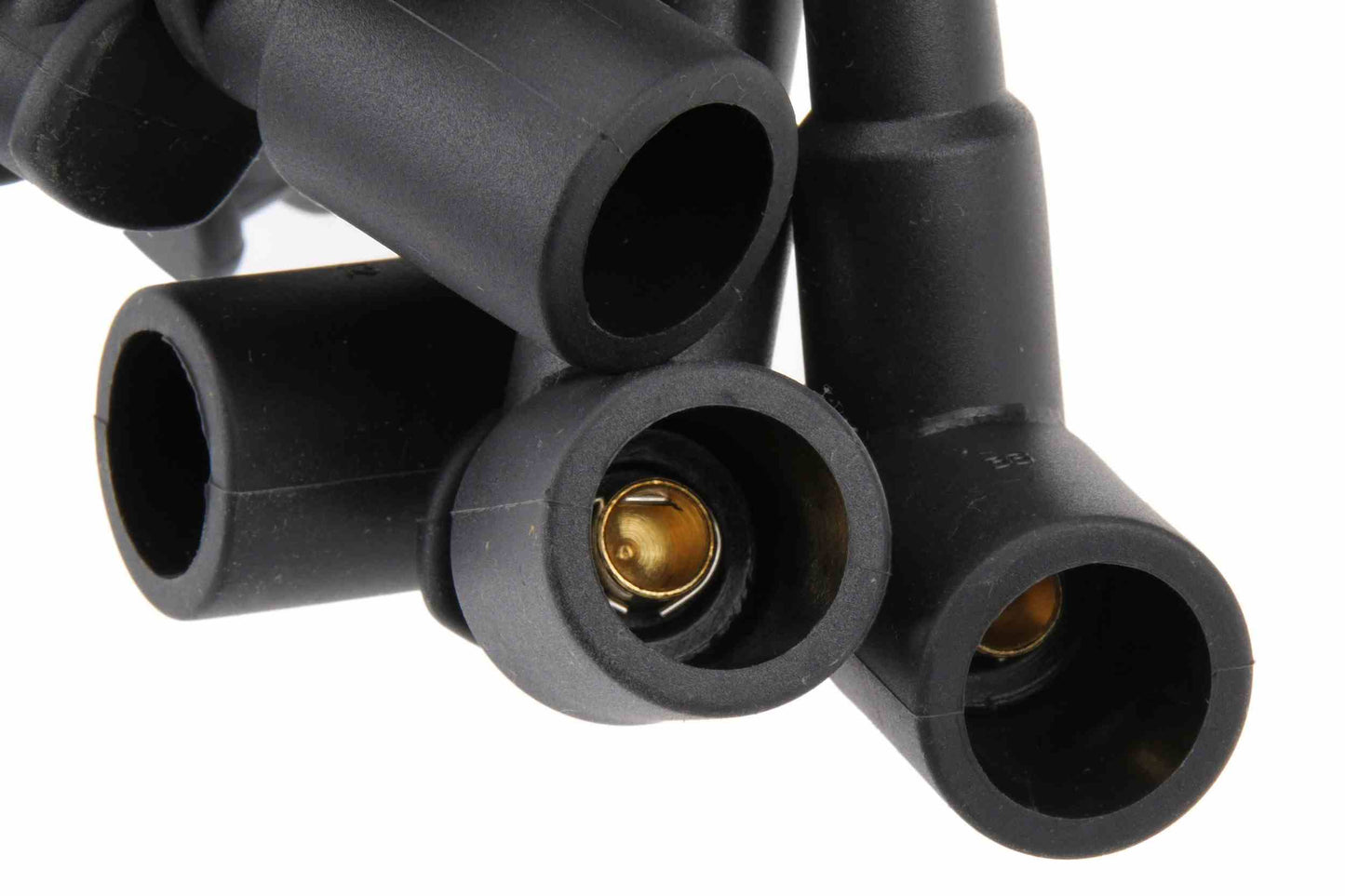 URO Spark Plug Wire Set Q4150027