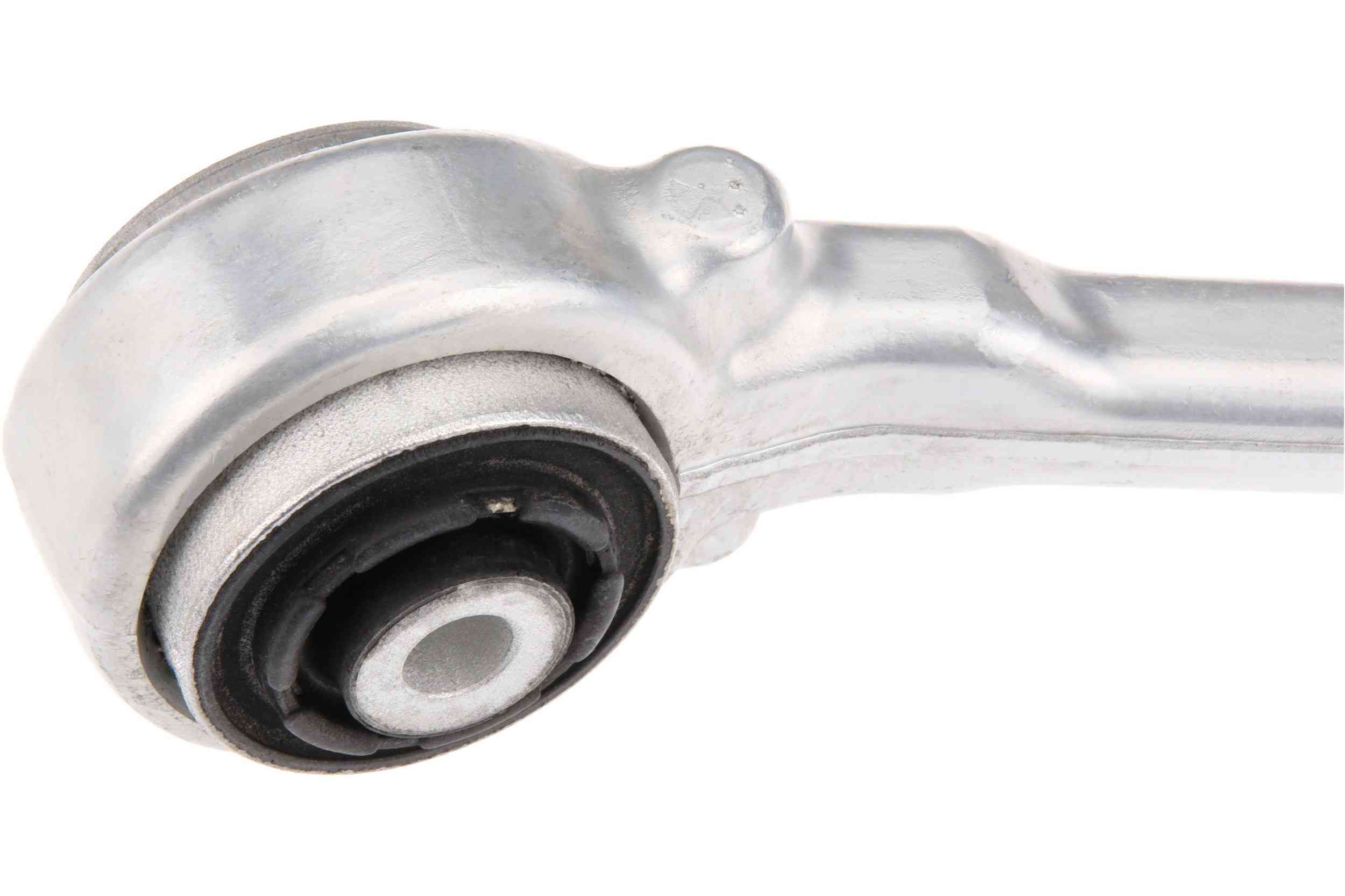 URO Suspension Control Arm XR856012