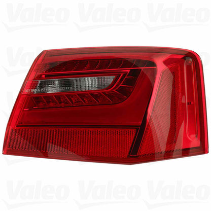 Valeo Tail Light Assembly 44697