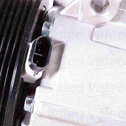 Valeo A/C Compressor 700757