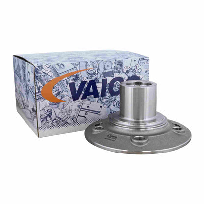 VAICO Wheel Hub V30-3875