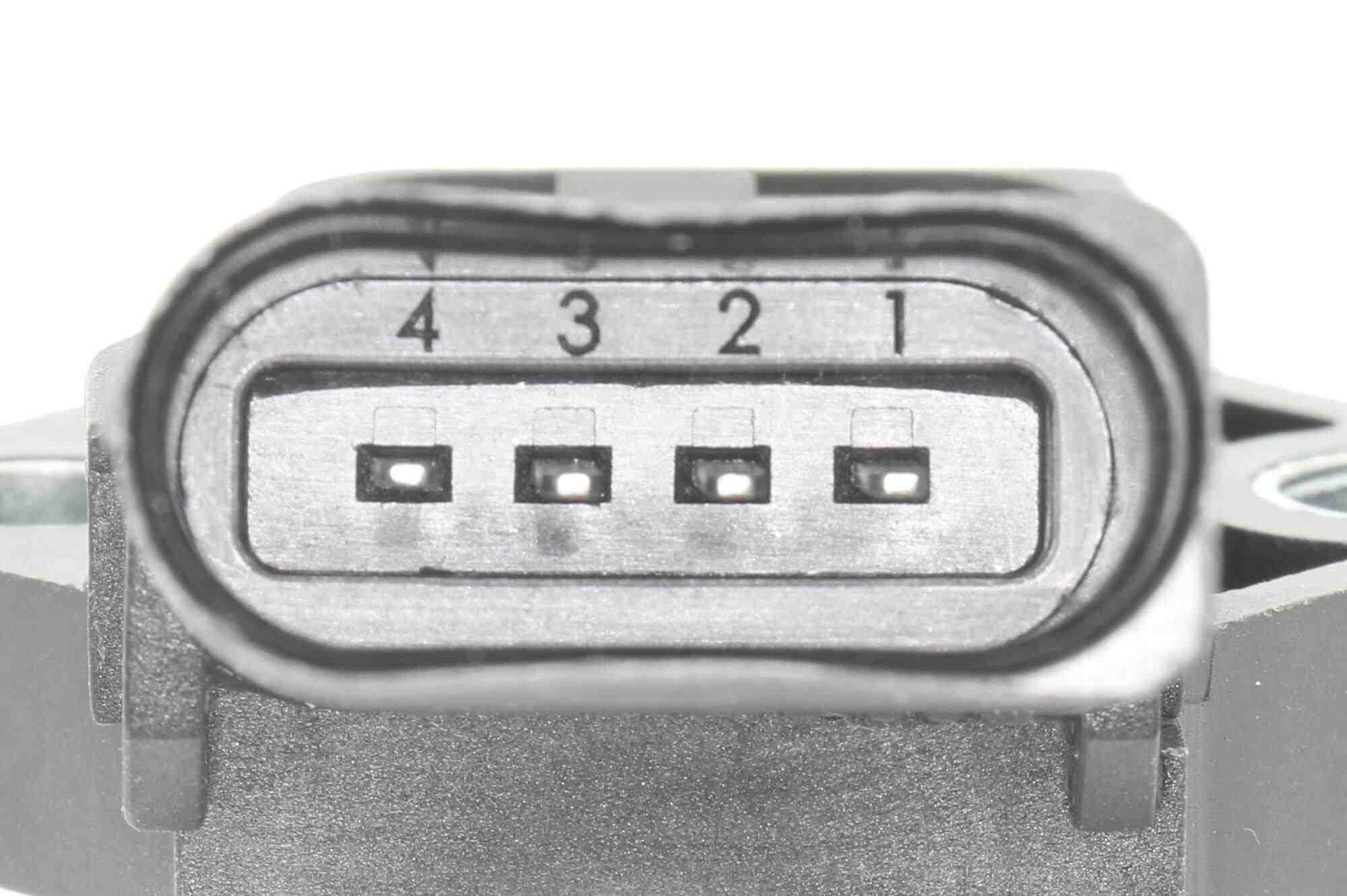 VEMO Air Charge Temperature Sensor V10-72-1511