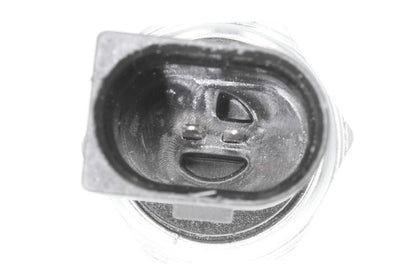 VEMO Engine Oil Pressure Switch V10-73-0086