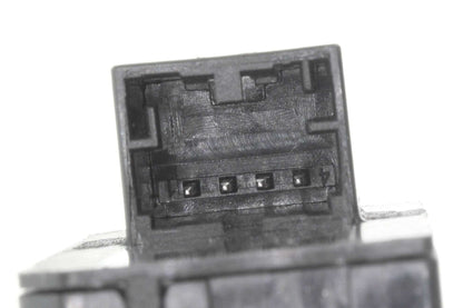 VEMO Tailgate Release Switch V10-73-0430