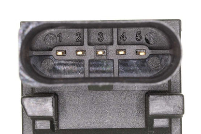 VEMO Clutch Starter Safety Switch V10-73-0490