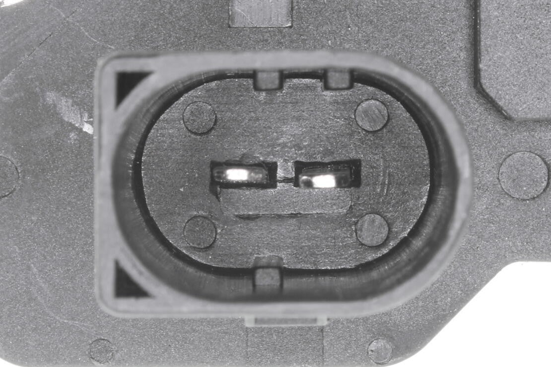 VEMO Voltage Regulator V10-77-0014