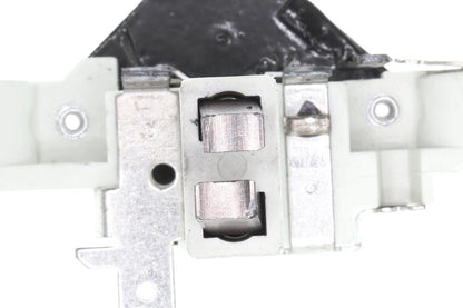 VEMO Voltage Regulator V10-77-0017