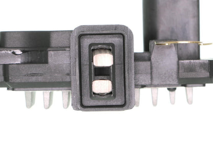 VEMO Voltage Regulator V10-77-1048