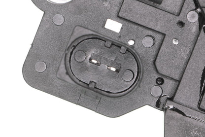 VEMO Voltage Regulator V10-77-1048