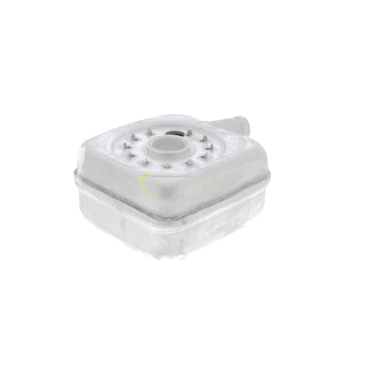 VEMO Engine Oil Cooler V15-60-6011