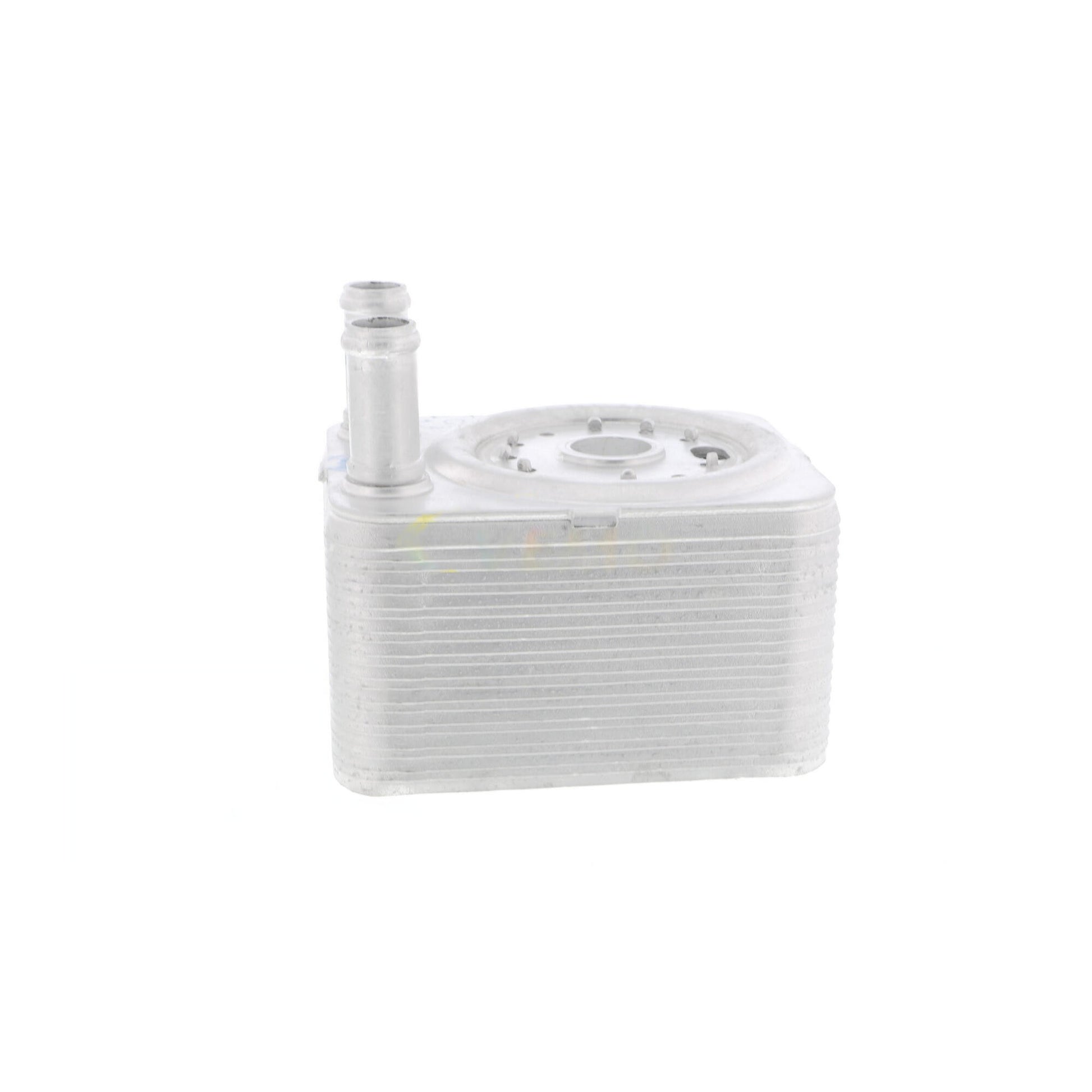 VEMO Engine Oil Cooler V15-60-6023