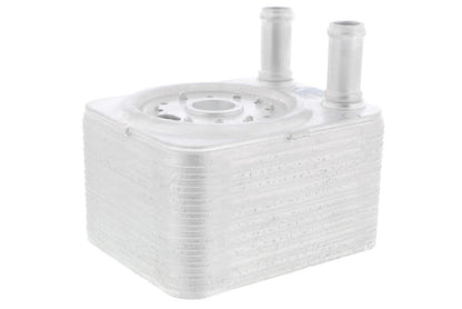 VEMO Engine Oil Cooler V15-60-6023