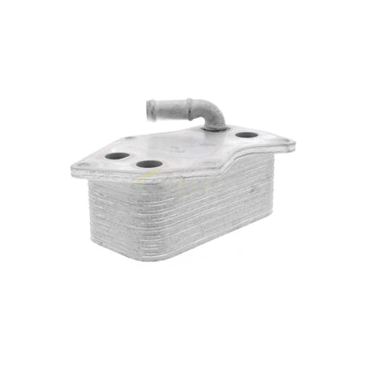 VEMO Engine Oil Cooler V15-60-6074