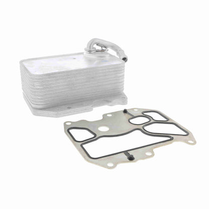 VEMO Engine Oil Cooler V15-60-6075