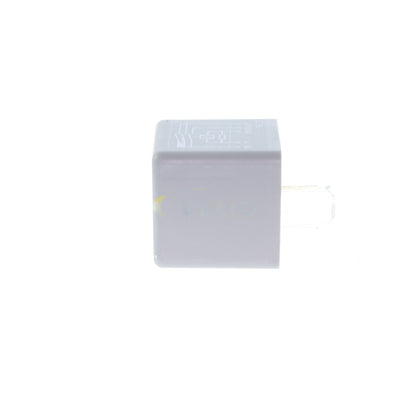 VEMO Fuel Pump Relay V15-71-0038