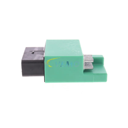 VEMO Fuel Pump Driver Module V15-71-0066