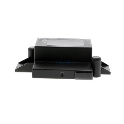VEMO Fuel Pump Relay V15-71-0070