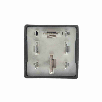 VEMO Fuel Pump Relay V15-71-1023