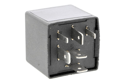VEMO Daytime Running Light Relay V15-71-1028