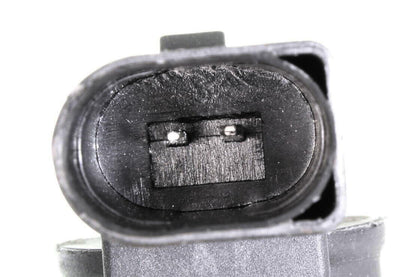 VEMO A/C Compressor Clutch V15-77-1035