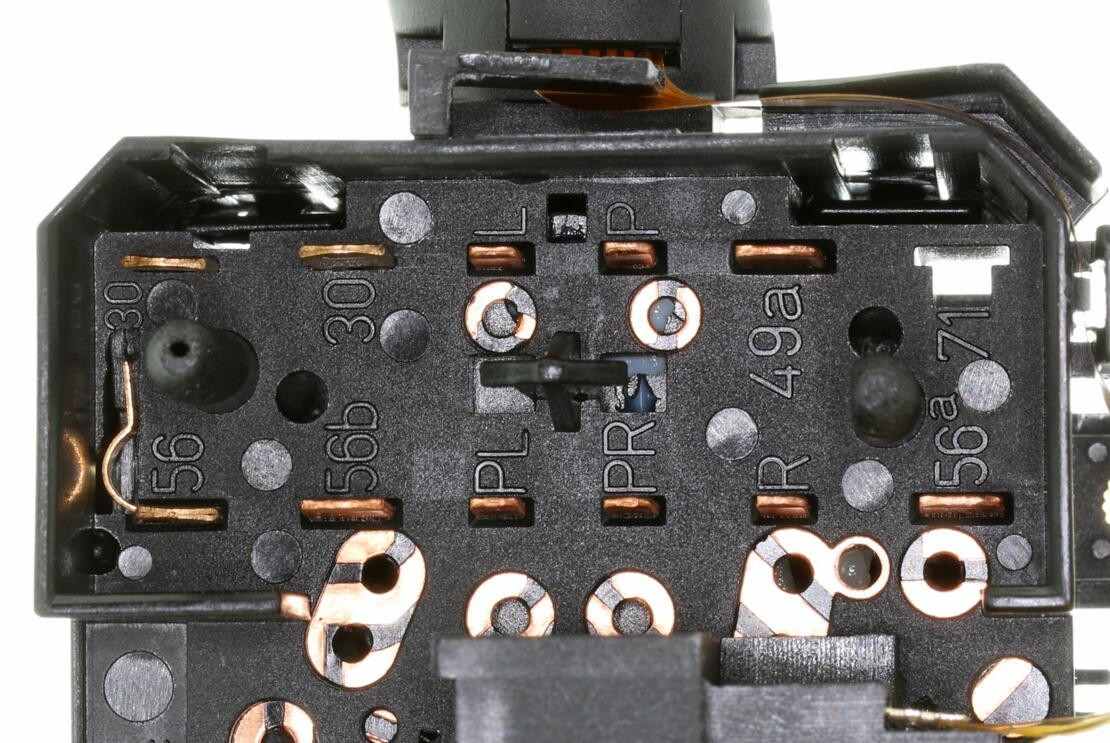 VEMO Combination Switch V15-80-3241