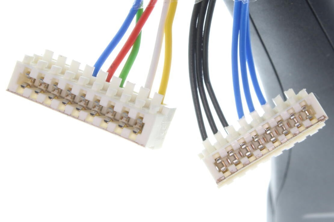 VEMO Combination Switch V15-80-3305