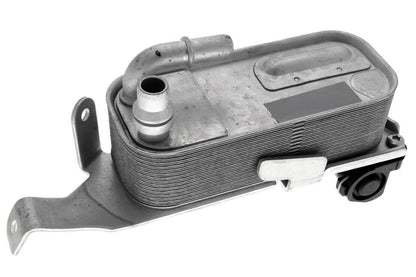 VEMO Engine Oil Cooler V20-60-0053