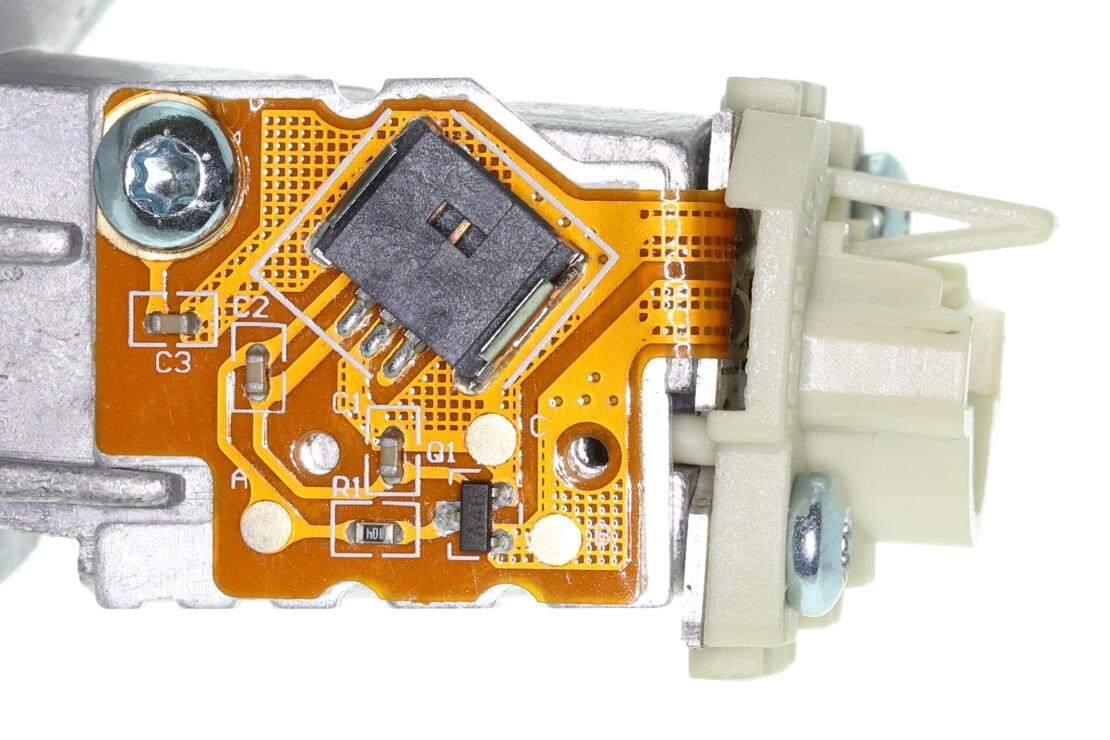 VEMO High Intensity Discharge (HID) Lighting Ballast V20-73-0201