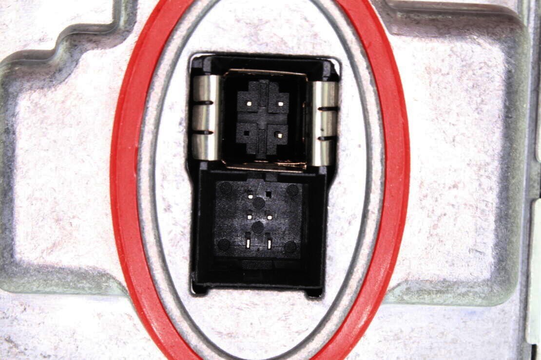 VEMO High Intensity Discharge (HID) Lighting Ballast V20-84-0018