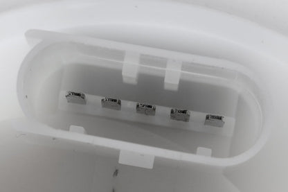 VEMO Fuel Pump Module Assembly V30-09-0057