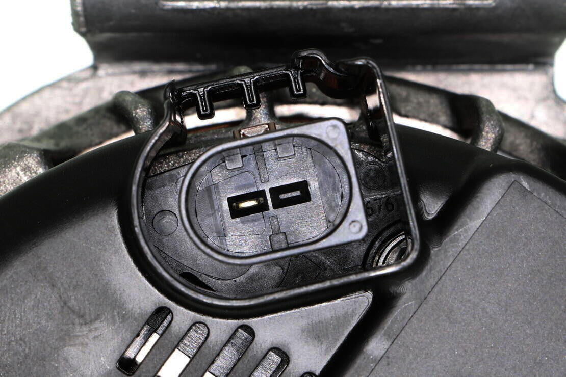 VEMO Alternator V30-13-50001