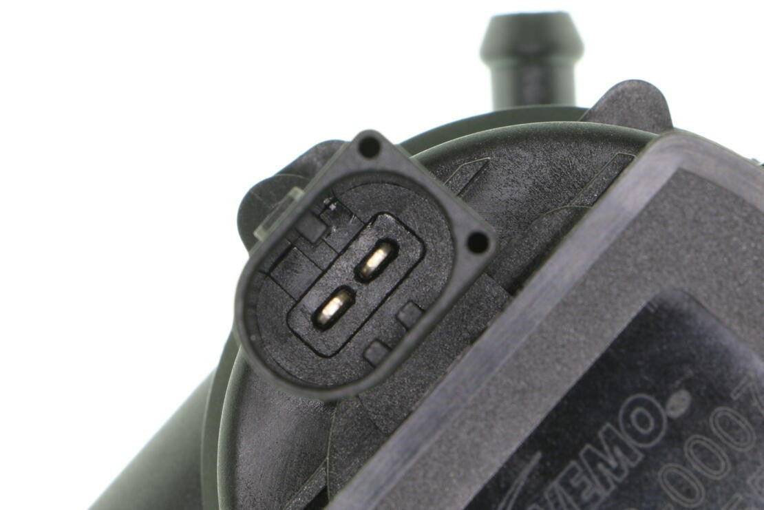 VEMO Engine Auxiliary Water Pump V30-16-0007