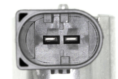 VEMO Mechanical Fuel Pump V30-25-0006