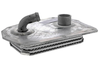 VEMO Engine Oil Cooler V30-60-0004