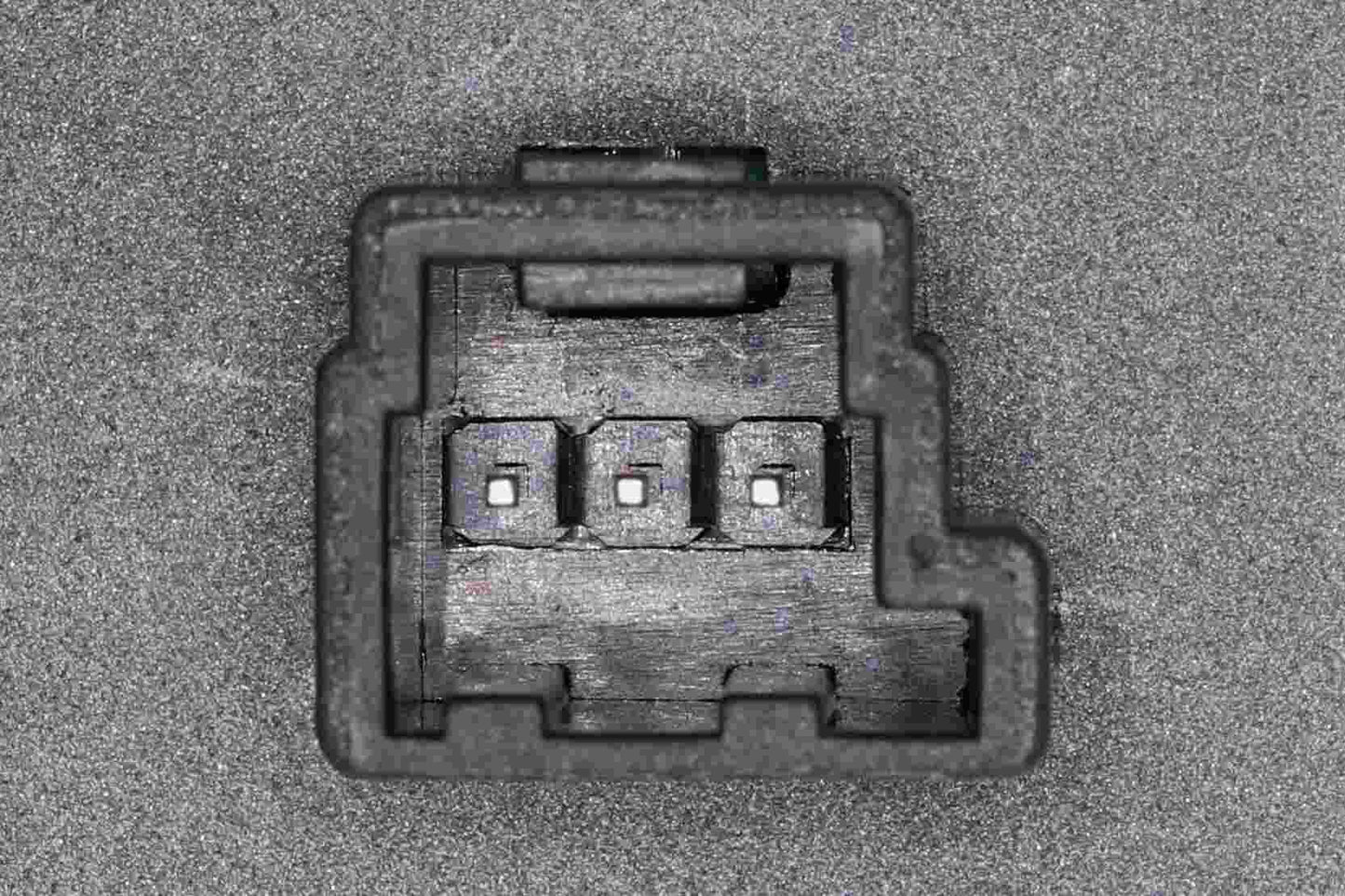 Vemo V30-73-0015