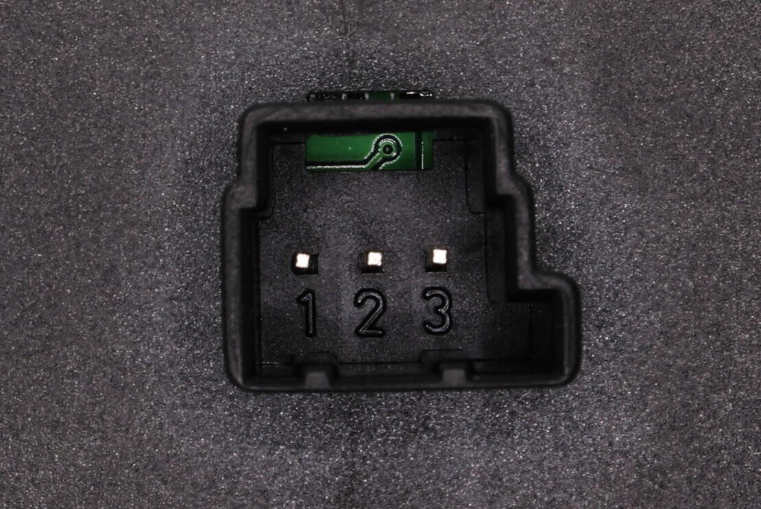 VEMO Door Window Switch V30-73-0200