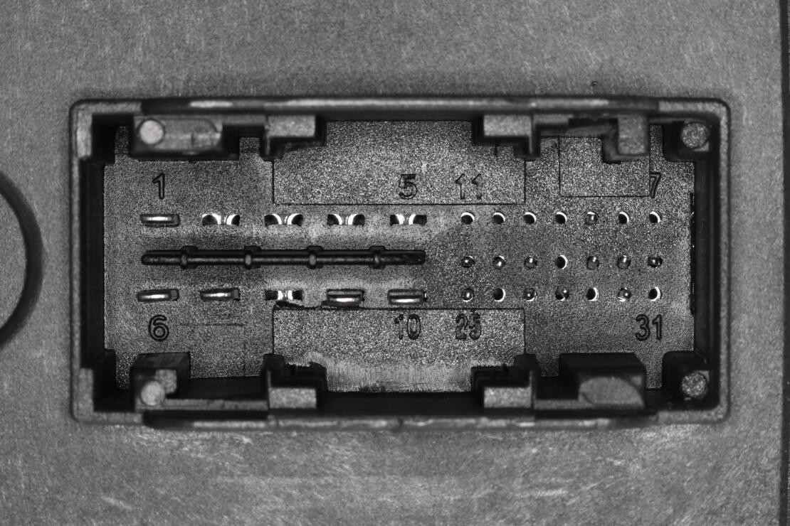 VEMO Headlight Control Module V30-73-0333