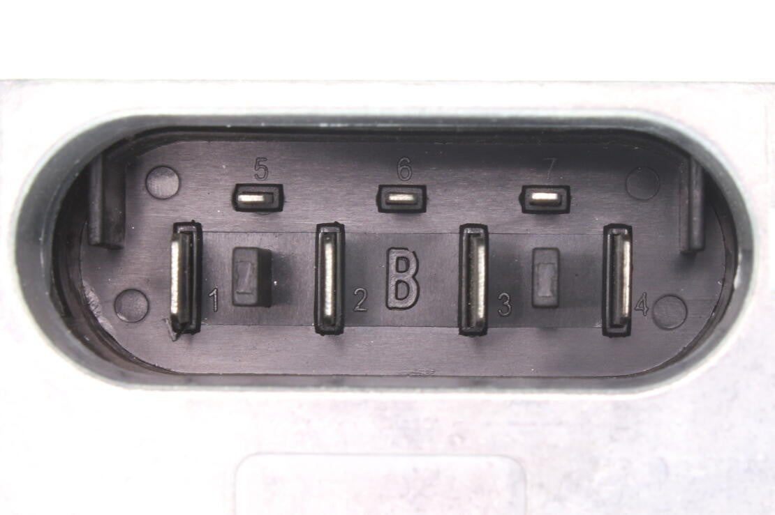 VEMO Engine Cooling Fan Controller V30-79-0011
