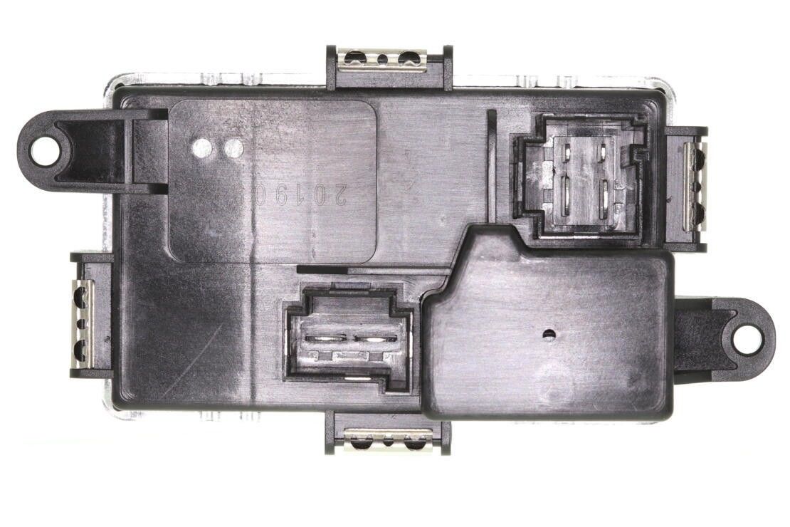 VEMO HVAC Blower Motor Resistor V30-79-0021