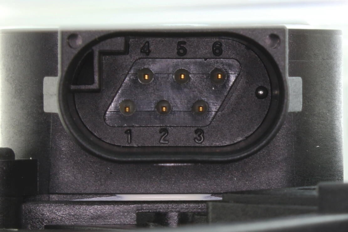 VEMO Accelerator Pedal V30-82-0005