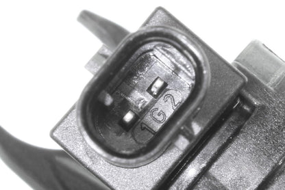 VEMO Engine Coolant Thermostat Kit V30-99-2270