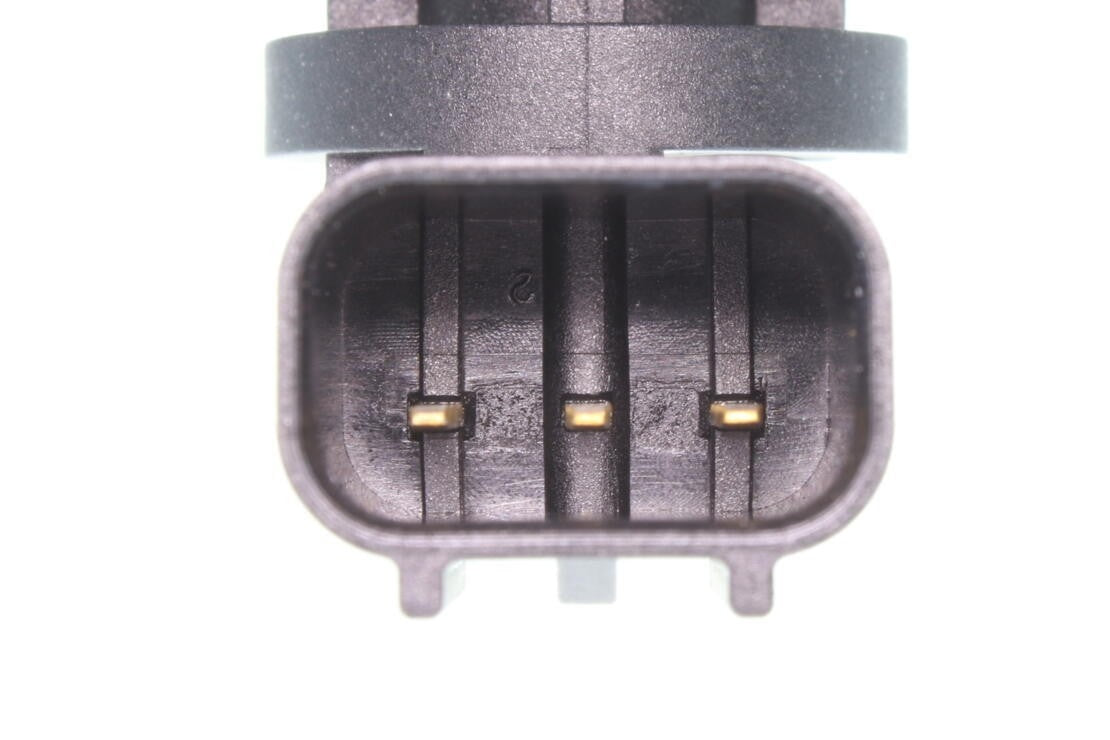 VEMO Engine RPM Sensor V32-72-0080