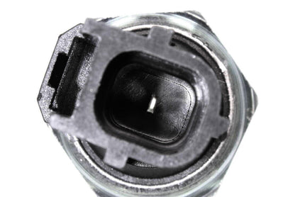 VEMO Engine Oil Pressure Switch V38-73-0022