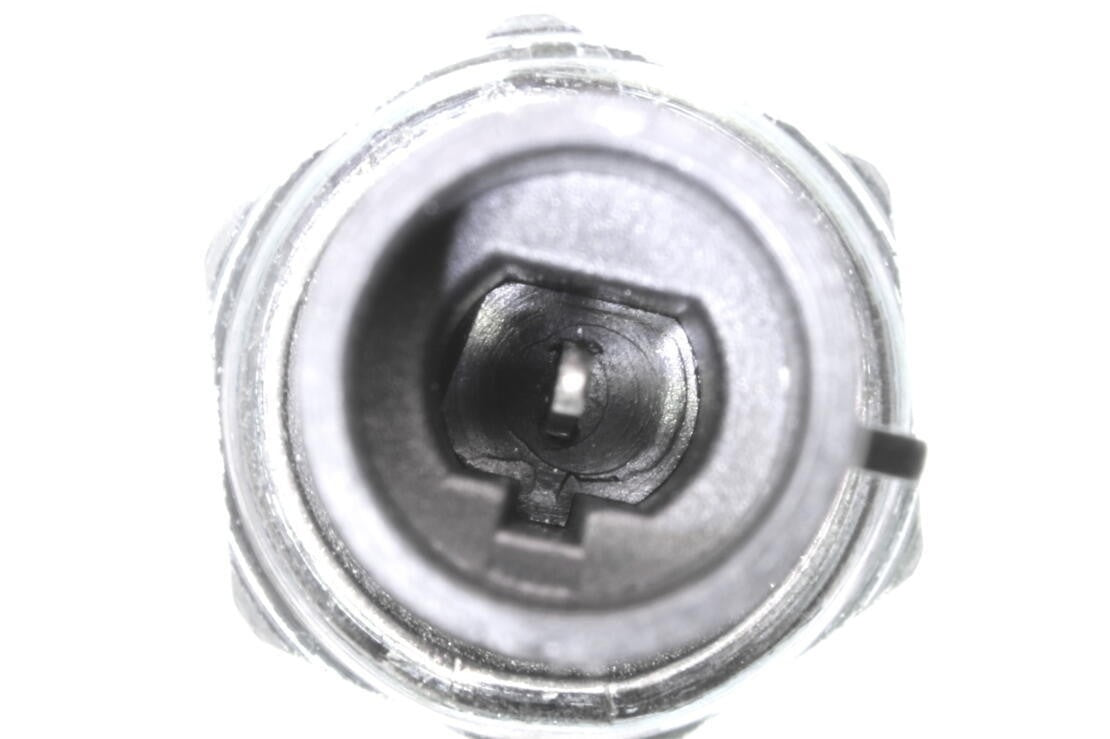 VEMO Engine Oil Pressure Switch V40-73-0001