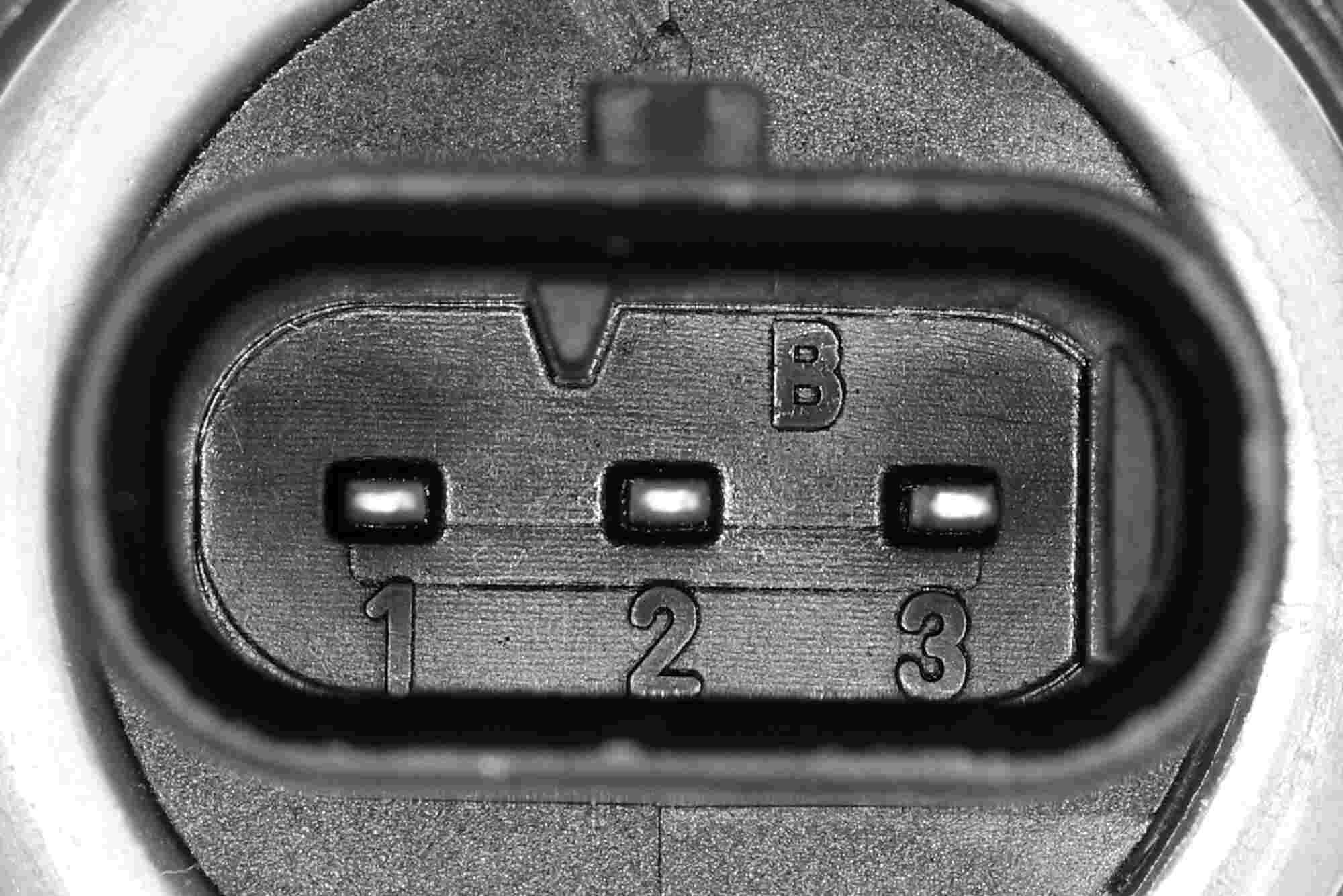 VEMO Fuel Pressure Sensor V95-72-0137