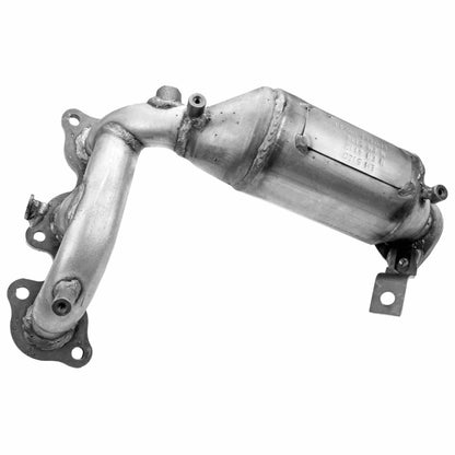 Walker Exhaust Catalytic Converter with Integrated Exhaust Manifold 16392