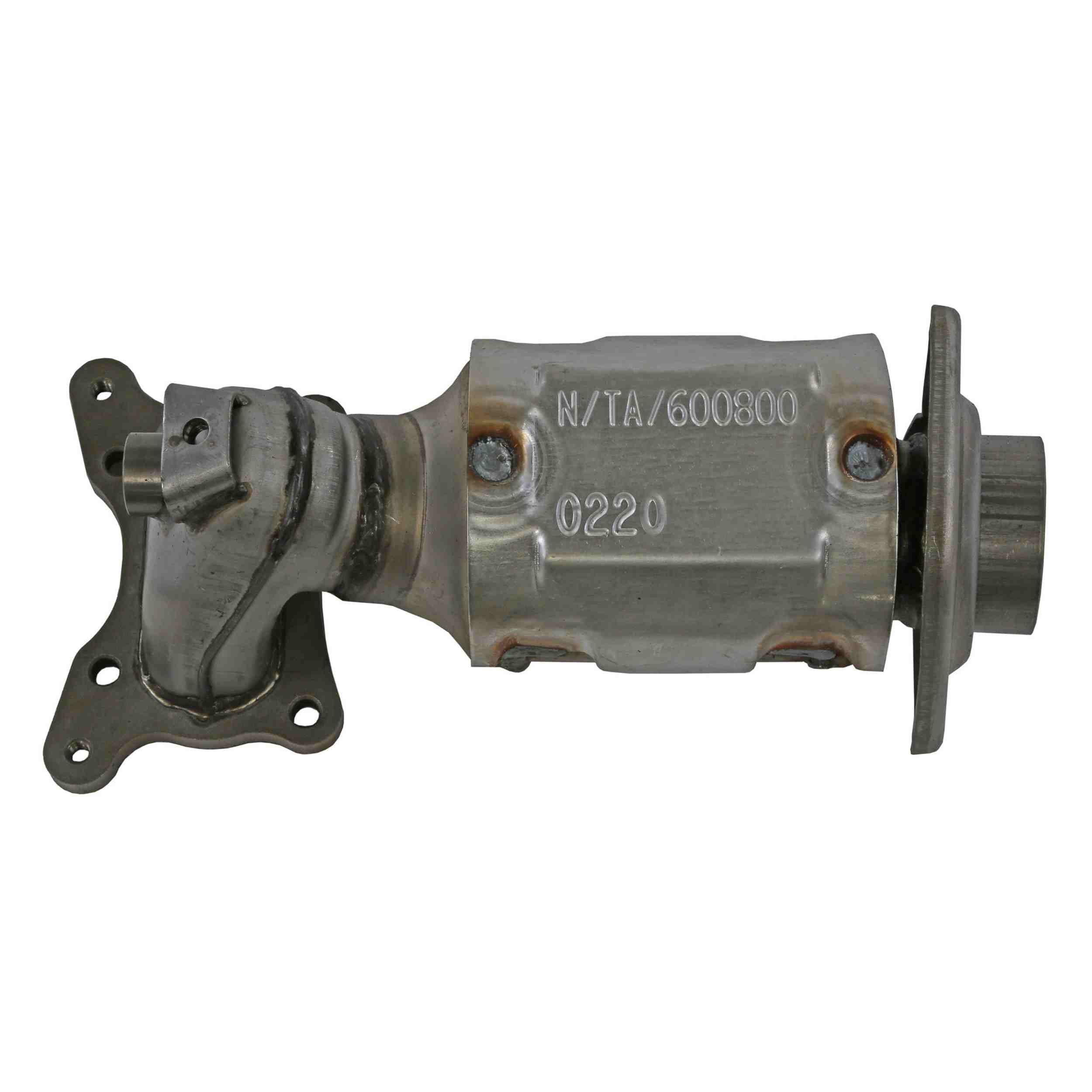 Walker Exhaust Catalytic Converter with Integrated Exhaust Manifold 16594