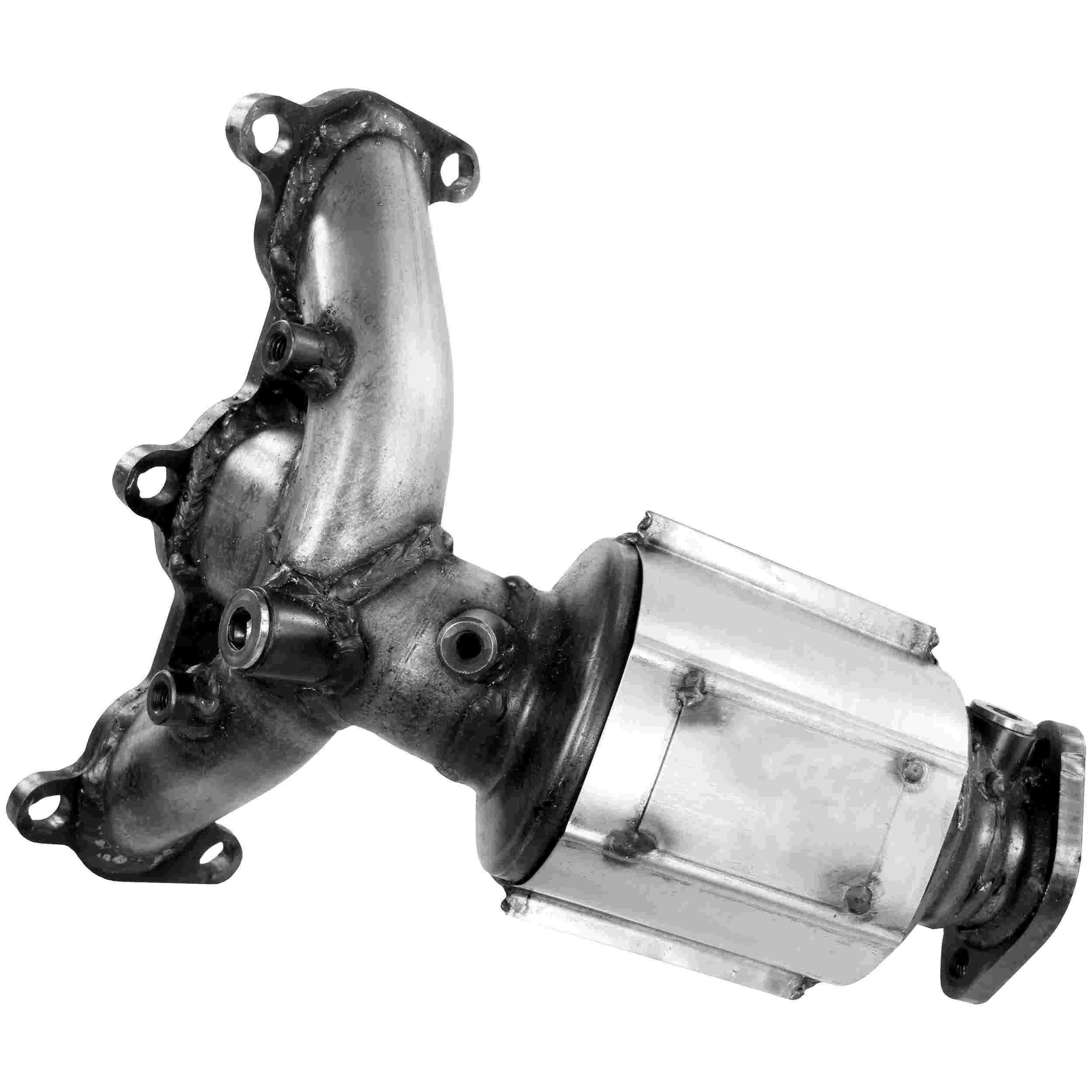 Walker Exhaust Catalytic Converter with Integrated Exhaust Manifold 16596